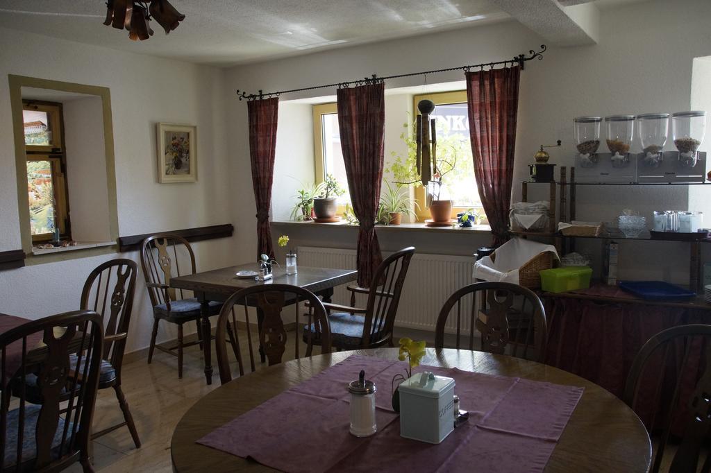 Gasthof Adler Schillingsfürst Extérieur photo